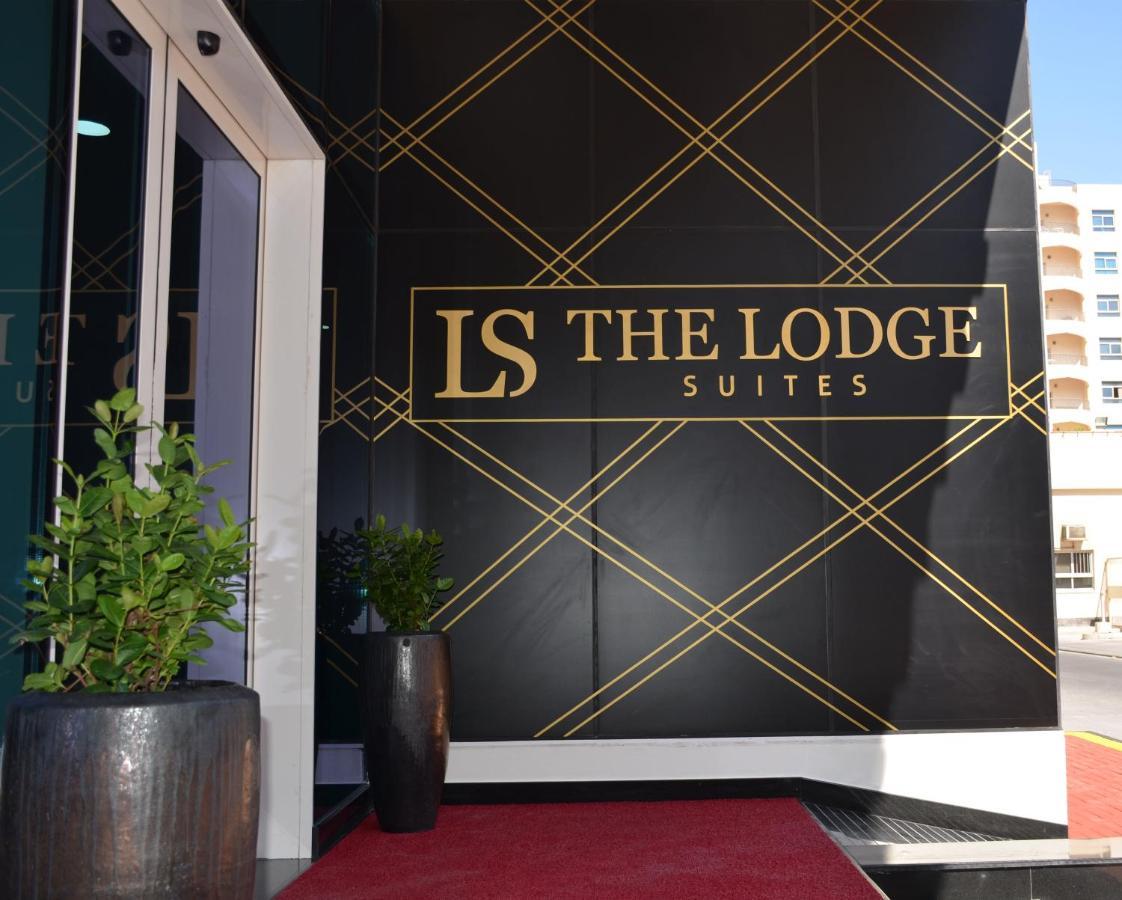 The Lodge Suites Manama Eksteriør billede