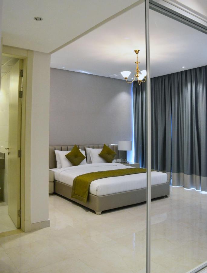The Lodge Suites Manama Eksteriør billede